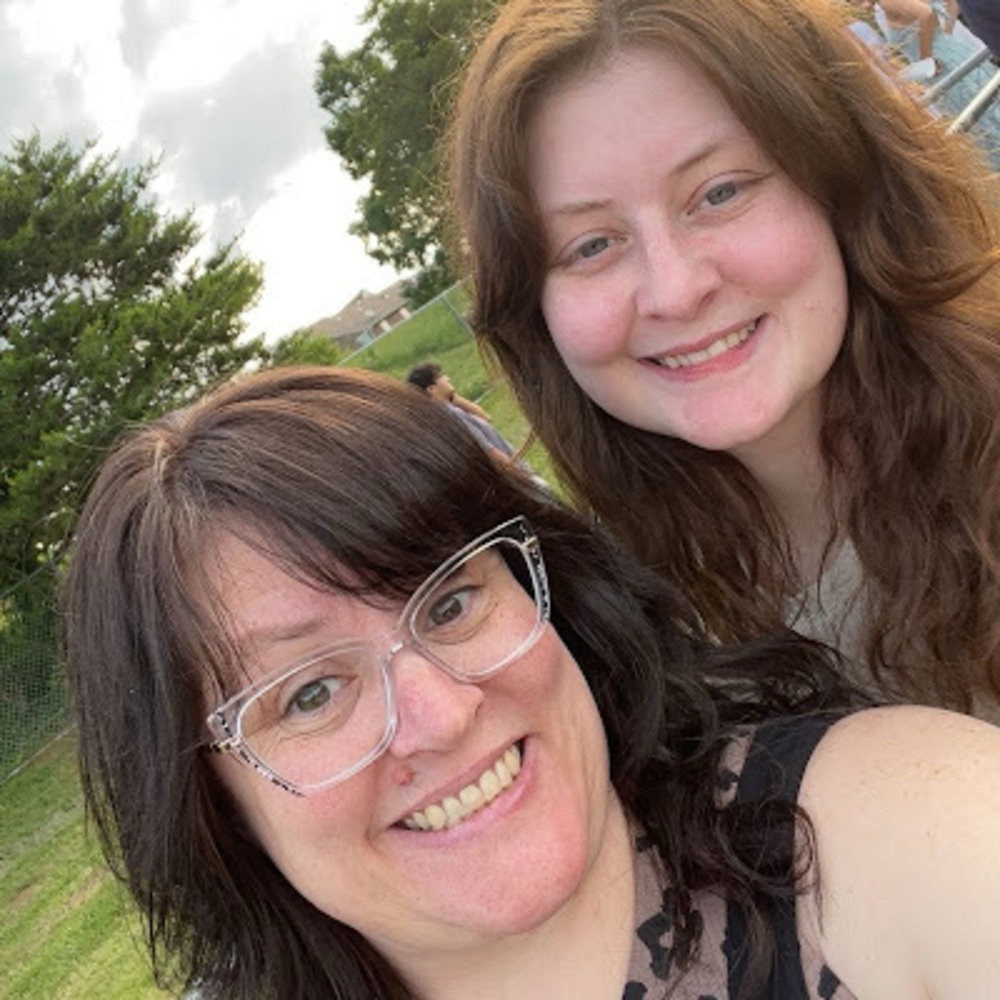 Meet your Posher, Carrie